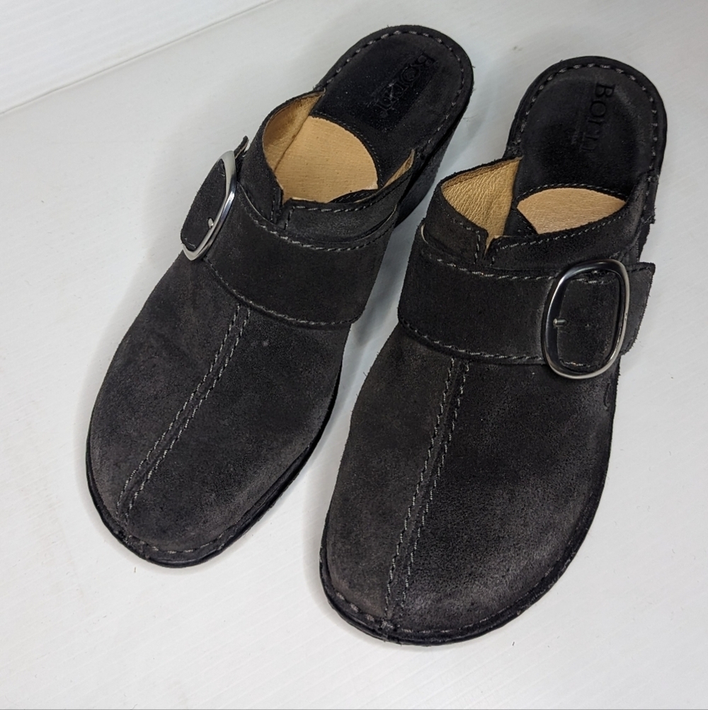 BORN Suede‎ Black Mules Size 8 large Buckle